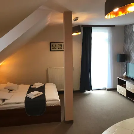 Relaxo Apartmanház Panzió *