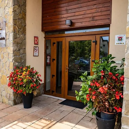 Panzió Relaxo Apartmanház Cserkeszőlő