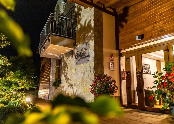 Bed & Breakfast Relaxo Apartmanhaz Cserkeszolo