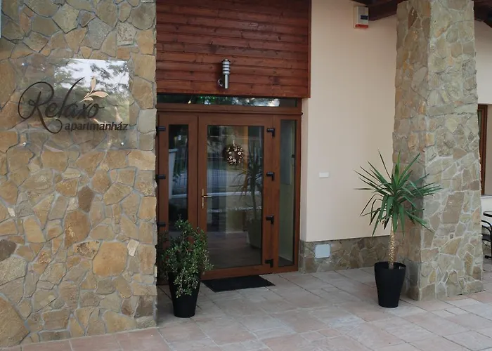 Relaxo Apartmanhaz * Cserkeszolo